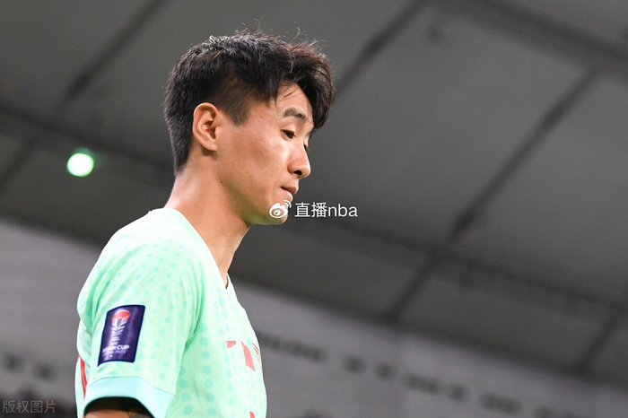 冲刺阶段武汉三镇调整名单：NBA季后赛节点到来，管理层满意，轮换策略成焦点的简单介绍